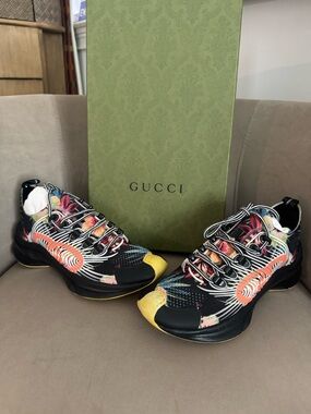 Gucci Black Multicolor Floral Runner Sneakers with Yellow Toe
